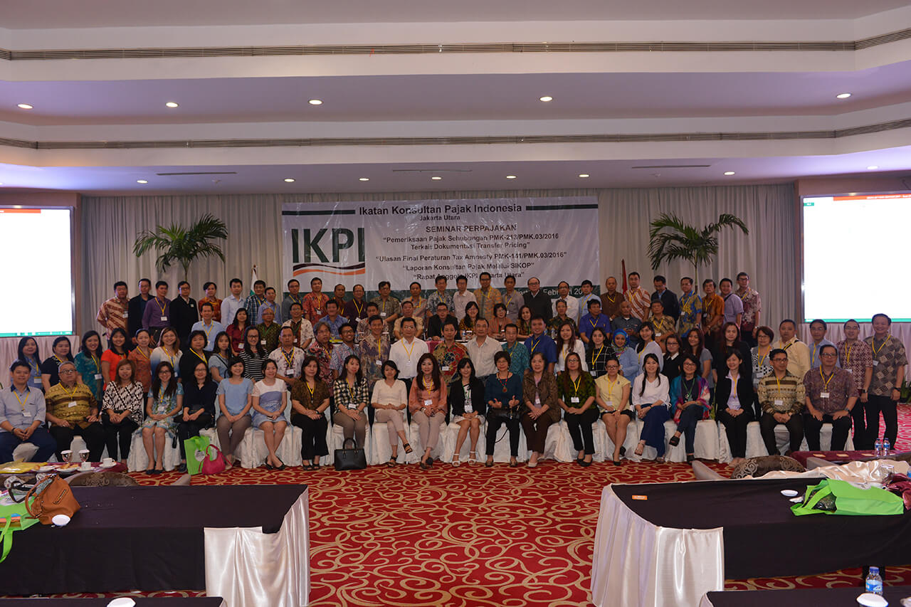 Foto Bersama Seminar dan Rapat Anggota